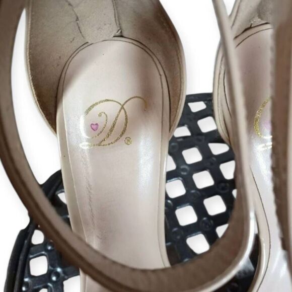 D NUDE SANDAL HEELS SZ.7.5 EUC - Picture 7 of 8